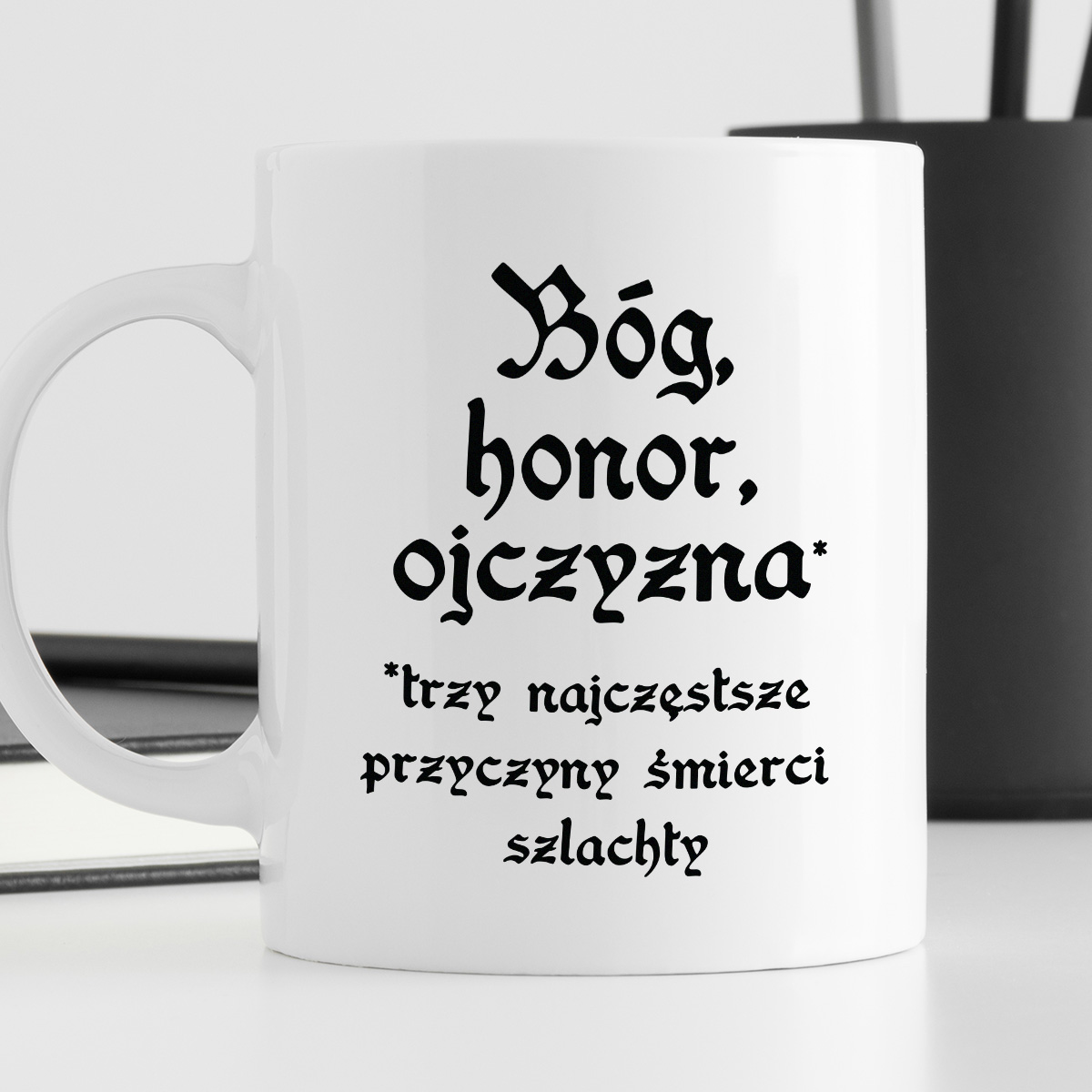 Kubek z nadrukiem "Bóg, honor, ojczyzna* *trzy najczęstsze przyczyny śmierci u szlachty" 1670/18 zdjęcie 4