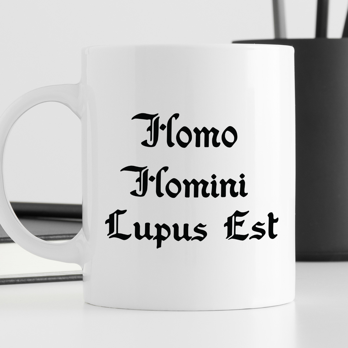 Kubek z nadrukiem "Homo Homini Lupus Est" 1670/20 zdjęcie 4