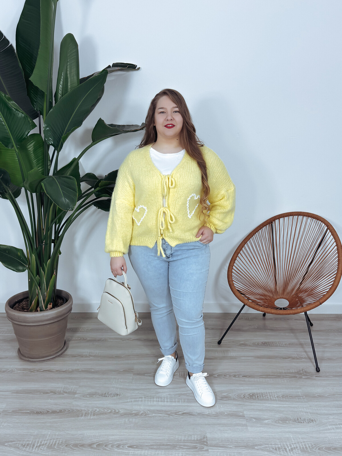 Sweter wiązanie z przodu + serduszka bananowy HEART zdjęcie 2