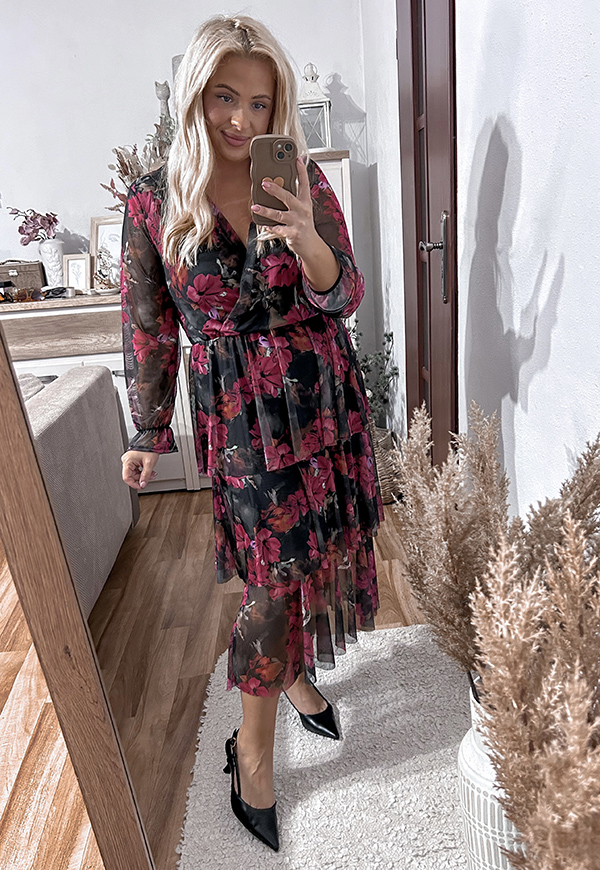 SHERRI SUKIENKA PLUS SIZE Z FALBANAMI W KWIATY. CZARNO/CZERWONA 03 - włoski zdjęcie 3