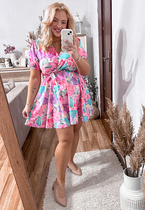 PEONY SUKIENKA PLUS SIZE PRZED KOLANO. BEŻOWA W PASTELOWE KWIATY 02 - włoski zdjęcie 1