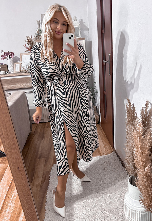 CARMEN  SUKIENKA PLUS SIZE KOPERTOWA MIDI WE WZORY. ZEBRA 08 - włoski zdjęcie 4