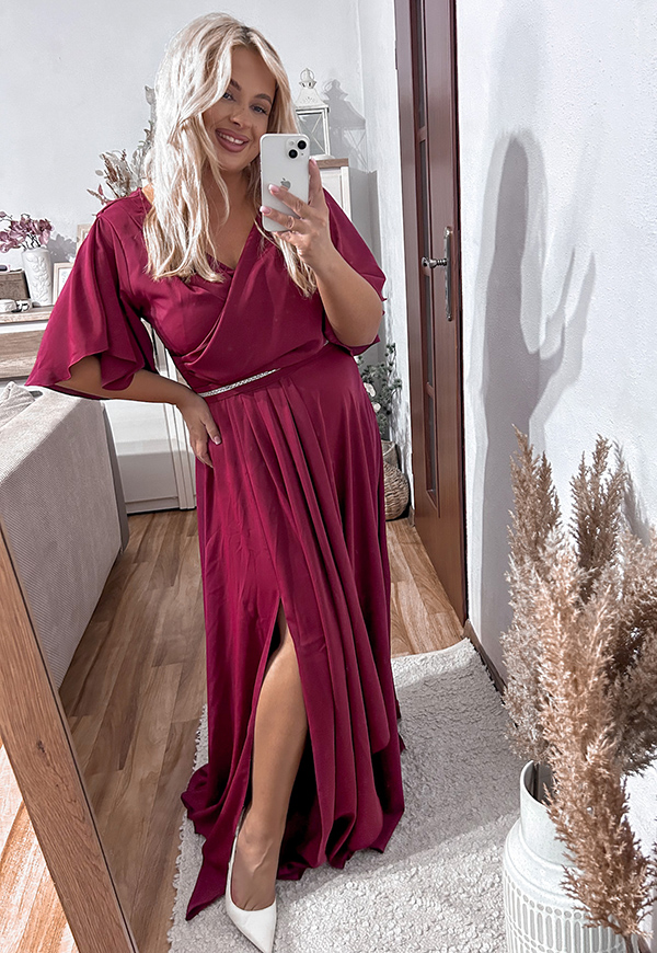 POLLY MAXI SUKIENKA DŁUGA PLUS SIZE Z OZDOBNYM PASKIEM. BORDOWA - produkt polski zdjęcie 1