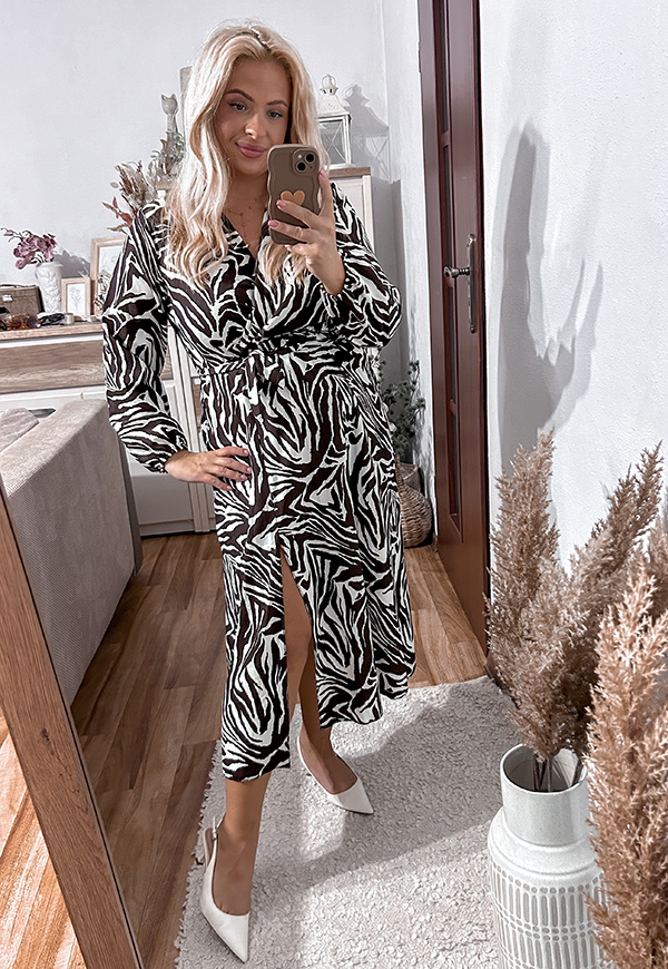 CARMEN  SUKIENKA PLUS SIZE KOPERTOWA MIDI WE WZORY. BIAŁO/CZEKOLADOWA ZEBRA 13 - włoski zdjęcie 1