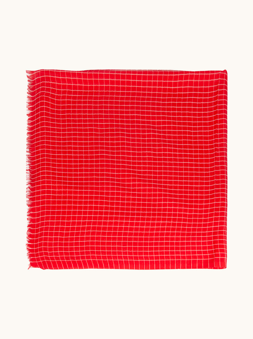 Lightweight red shawl in fine check 95 cm x 200 cm image 2