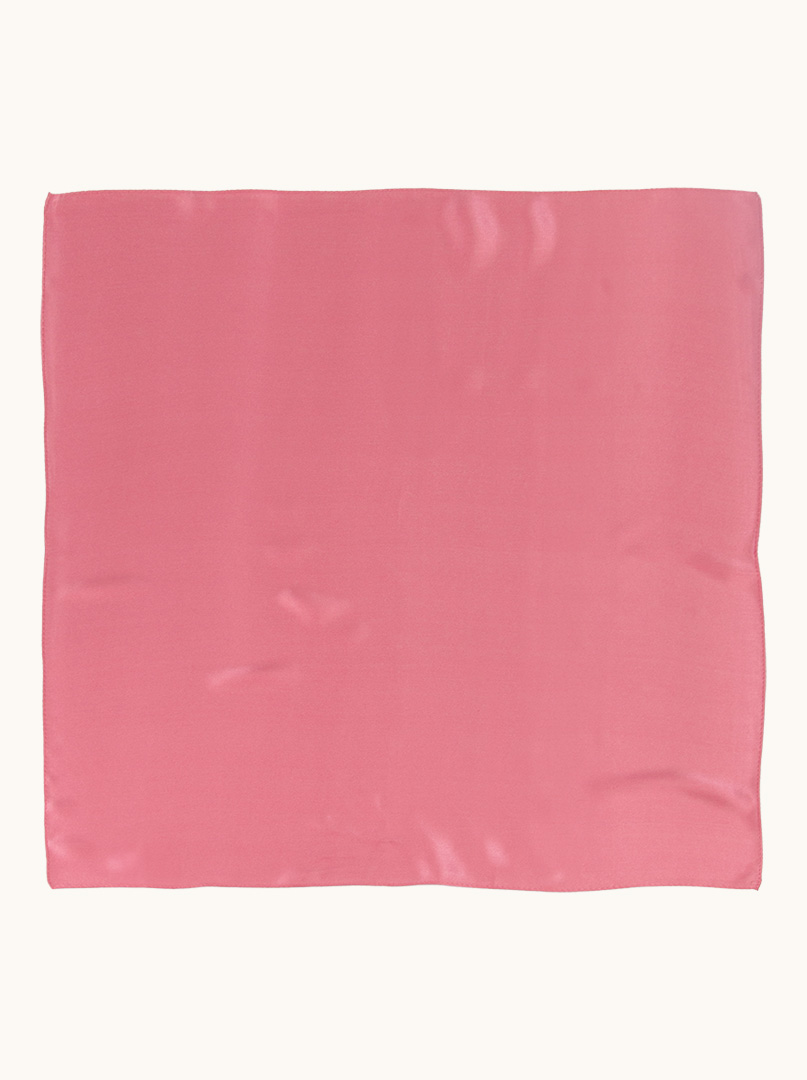 Small silk choker powder pink 53x53 cm image 3