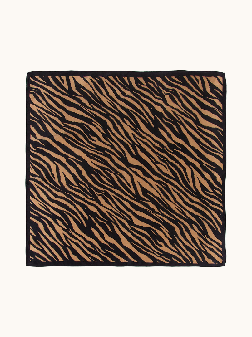 Silk gavroshka with tiger spots motif in black 53x53 cm image 3