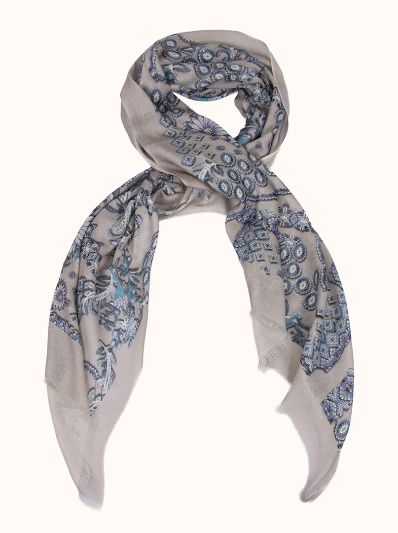 Delicate scarf 100% wool, gray with ethnic patterns, 95 cm x 200 cm image 1