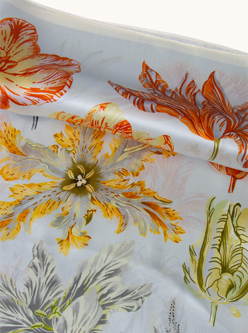 Silk scarf with floral motif 70 cm x 70 cm image 4