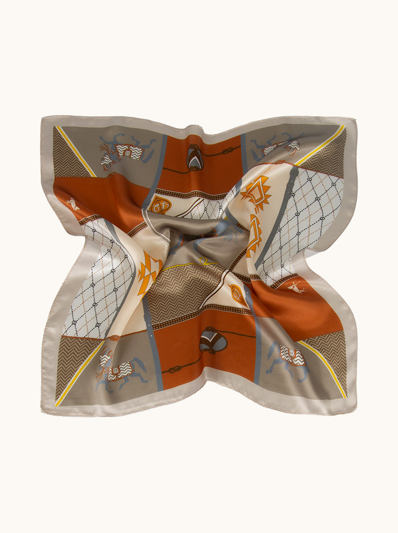 Silk gavroche with horse motif with beige border 53x53 cm image 3