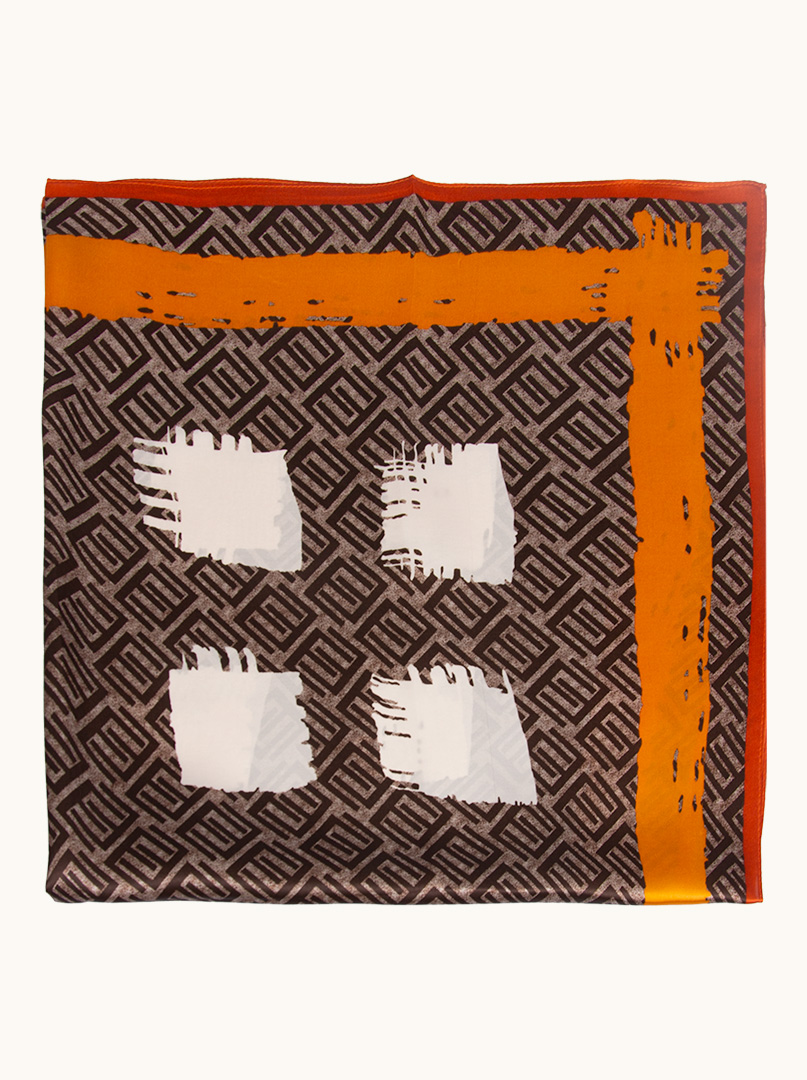 Brown silk scarf with geometric patterns 90 cm x 90 cm PREMIUM image 4