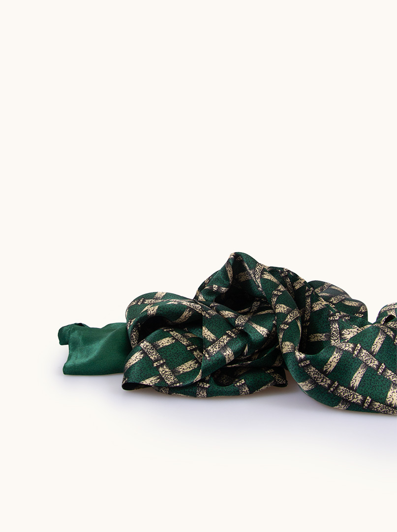 Exclusive men's green silk scarf double stitched 25 cm x 160 cm image 2