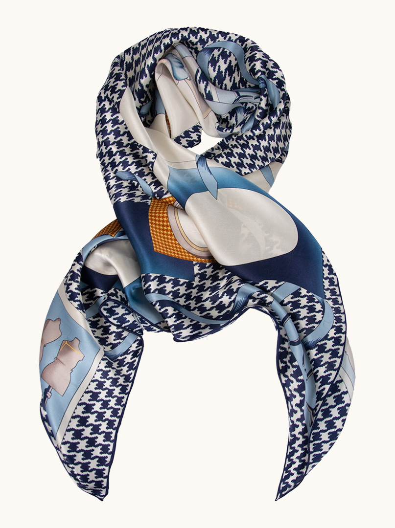 A large silk scarf blue in pepit, with a motif of gallantry - 110cm x 110cm. image 4