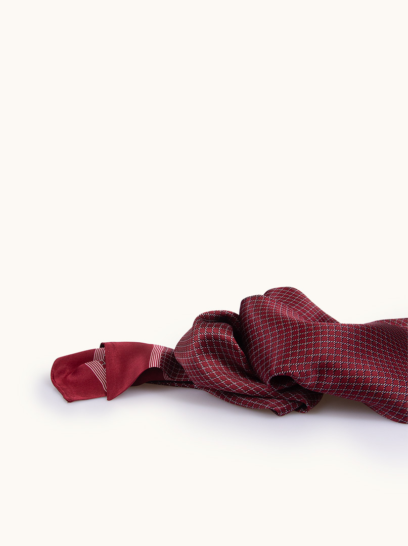 Exclusive men's checkered maroon silk scarf 25 cm x 160 cm image 3