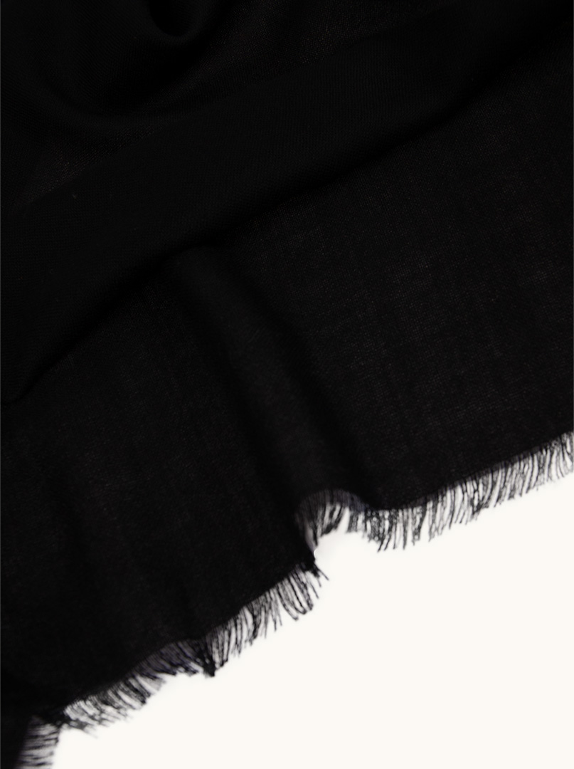 Wool scarf image 4