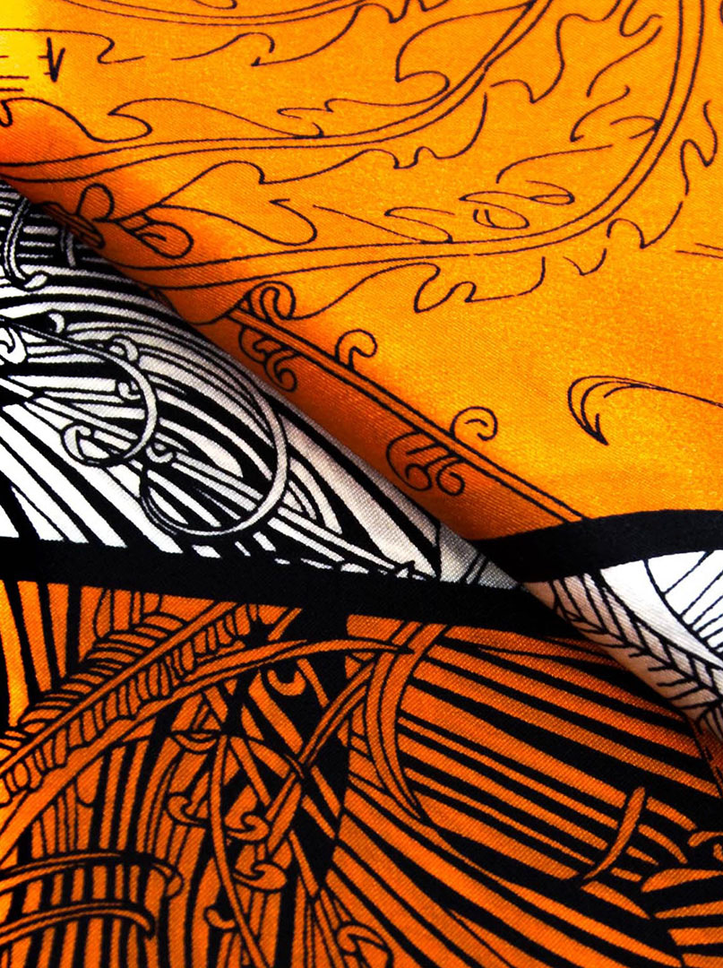 Silk scarf XXL image 2