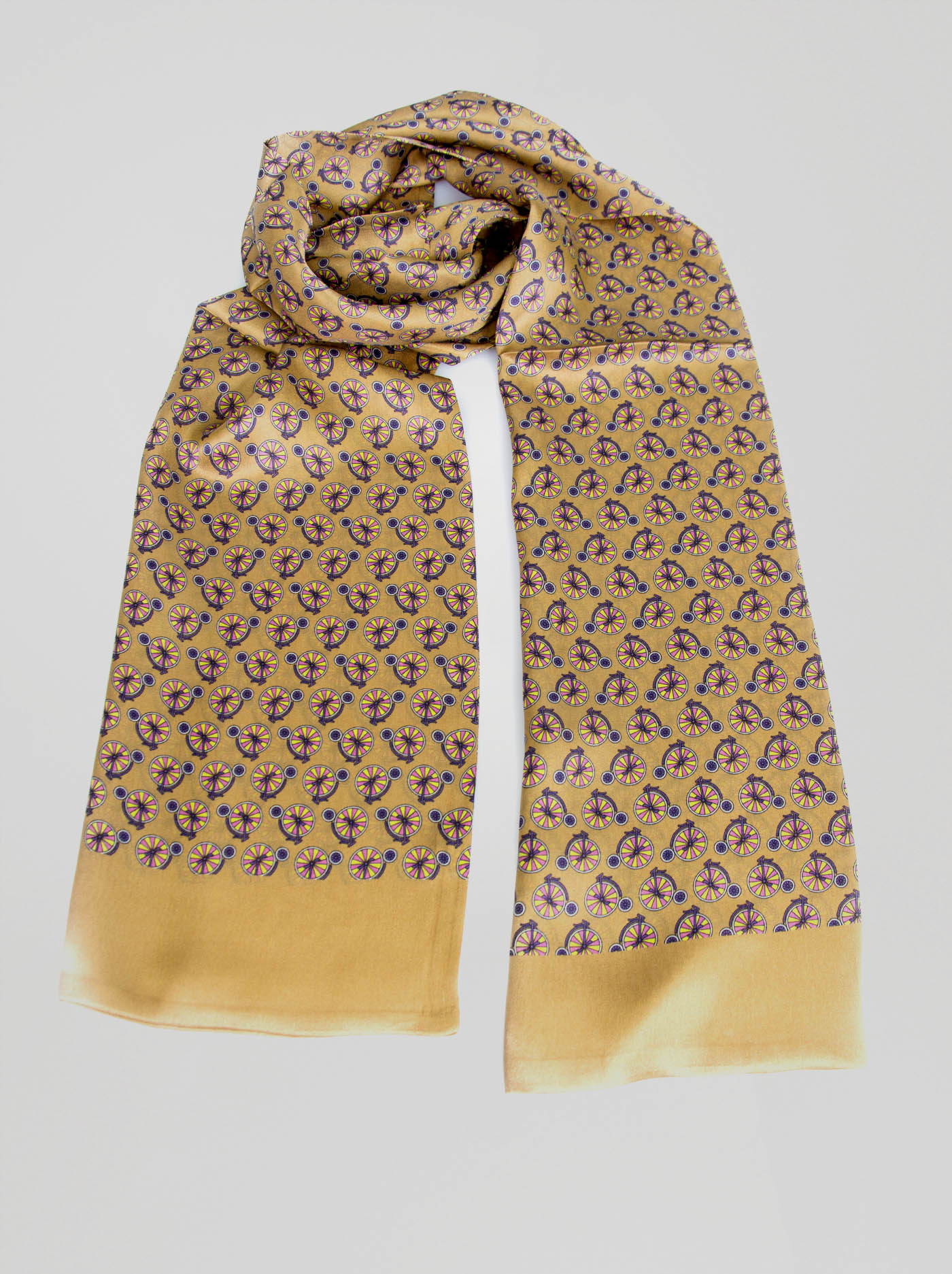 SCARF WITH PATTERN image 1