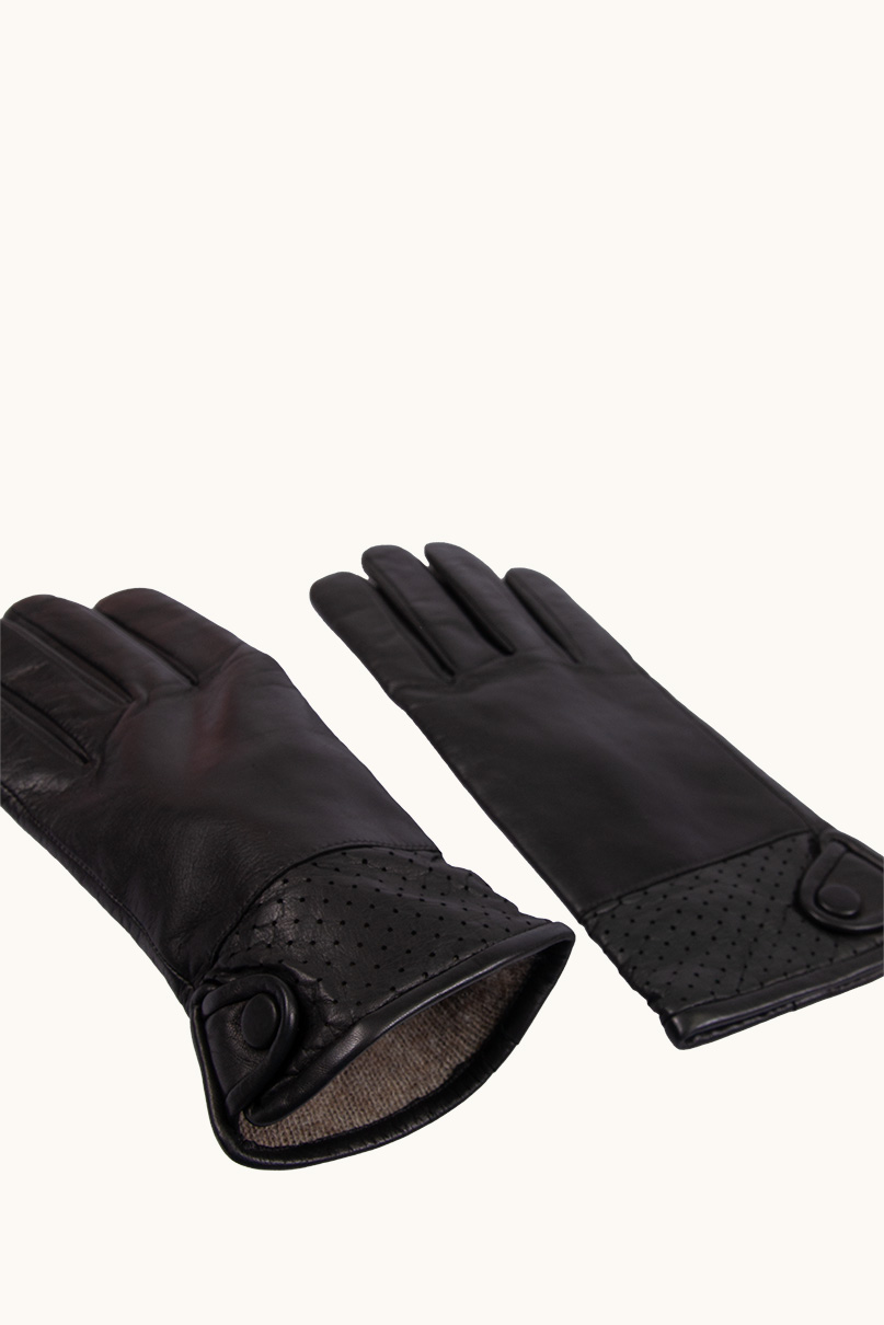 Czarne skórzane rękawiczki z plecionym motywem, zdjęcie 4