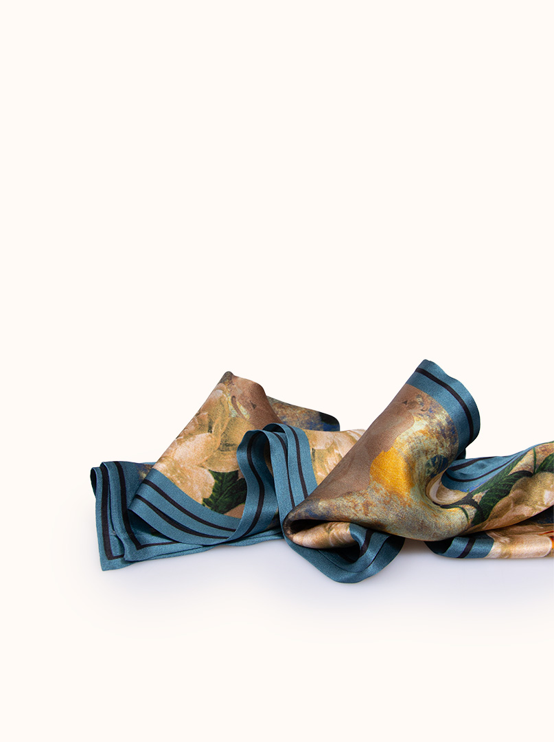 Dwustronny wąski szal z podwójnego jedwabiu  w malowane kwiaty 16x145cm zdjęcie 4