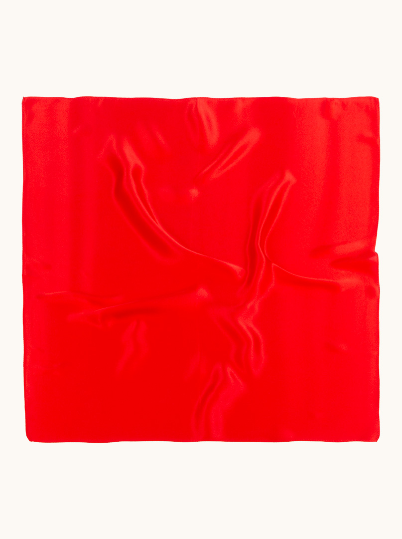 Mała jedwabna czerwona gawroszka 53x53 cm zdjęcie 2