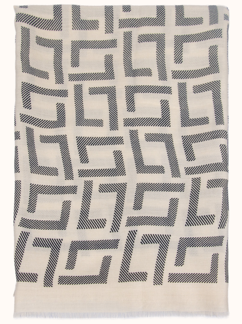 Lekki szal z wiskozy  w kolorze kremowym z motywem geometrycznym 85 cm x 200 cm zdjęcie 4