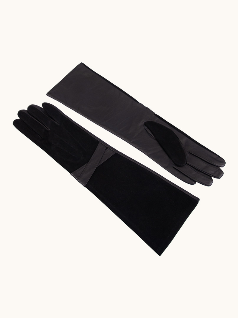 Czarne długie rękawiczki zamszowo-skórzane z ozdobnym paskiem                                                                                         z ozdobnym motywem ze skóry zdjęcie 2