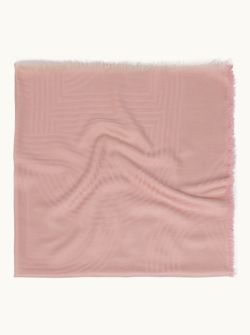 Chusta 100% wełna w kolorze różowym w geometryczne wzory 100x100cm zdjęcie 4