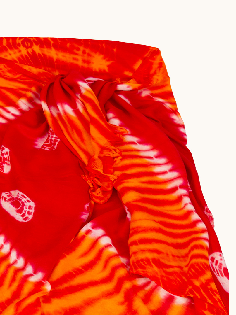 Pareo czerwone w pomarańczowe wzory z frędzlami 100 cm x 180 cm zdjęcie 2