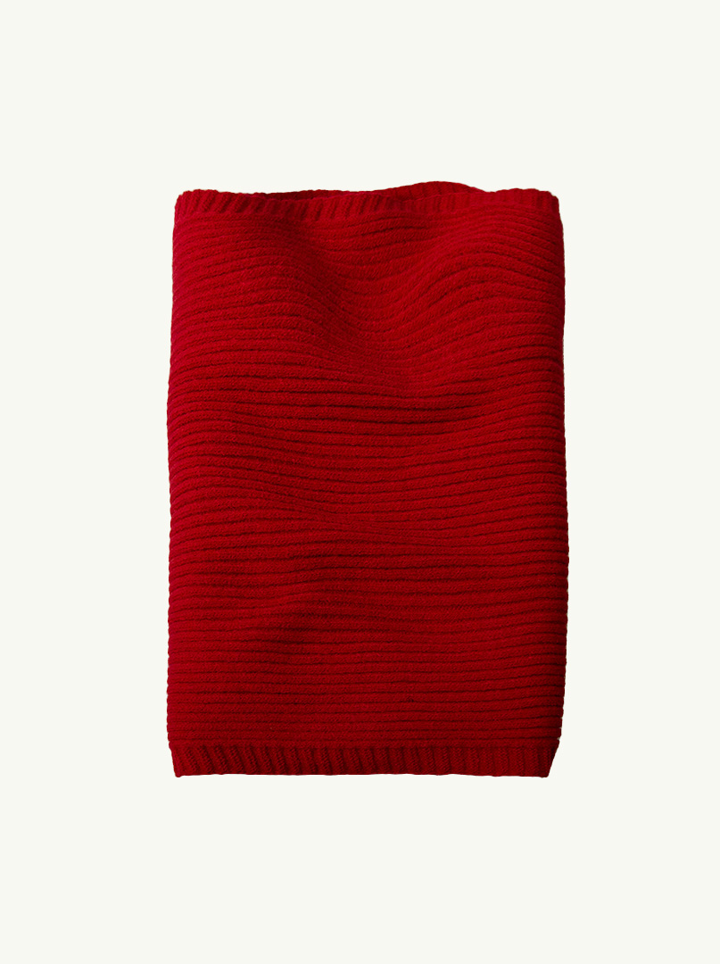 Gładki ciepły szalik prążkowany w kolorze czerwonym zdjęcie 2