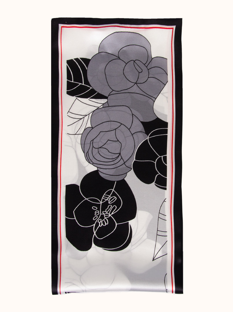 Dwustronny wąski szal z podwójnego jedwabiu  biały w  kwiaty 16x145cm zdjęcie 3