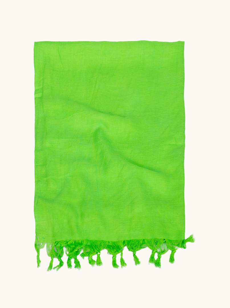 Pareo zielone z frędzlami 100 cm x 180 cm zdjęcie 3