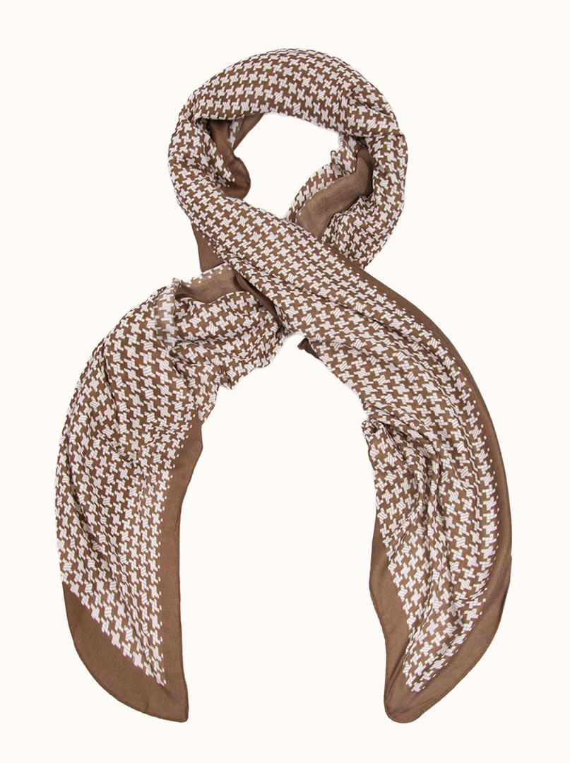 Light brown viscose scarf with a houndstooth pattern, 80 cm x 180 cm image 1