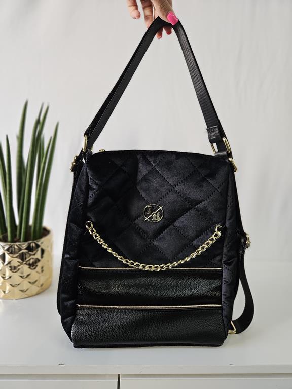 Piękny welurkowy torebko-plecak Laura Biaggi w kolorze czarnym zdjęcie 2
