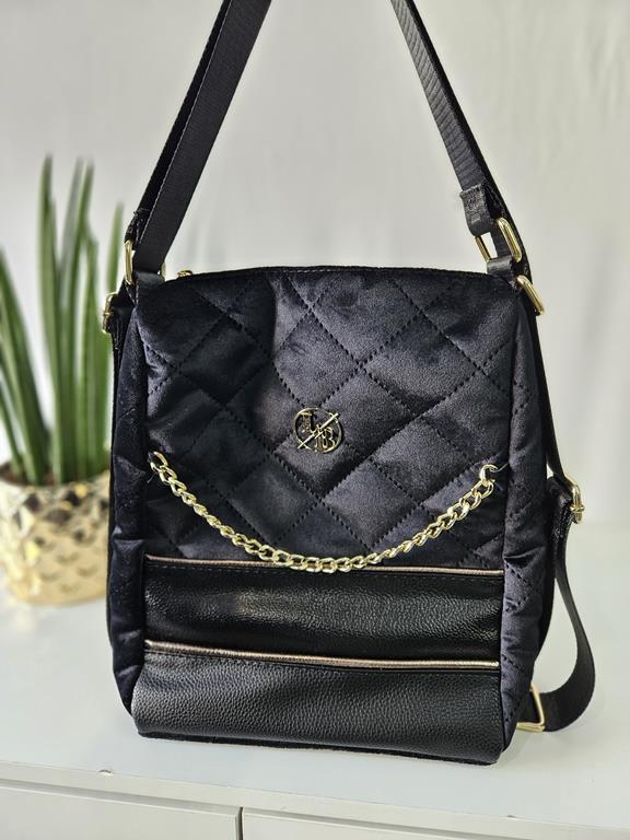 Piękny welurkowy torebko-plecak Laura Biaggi w kolorze czarnym zdjęcie 3