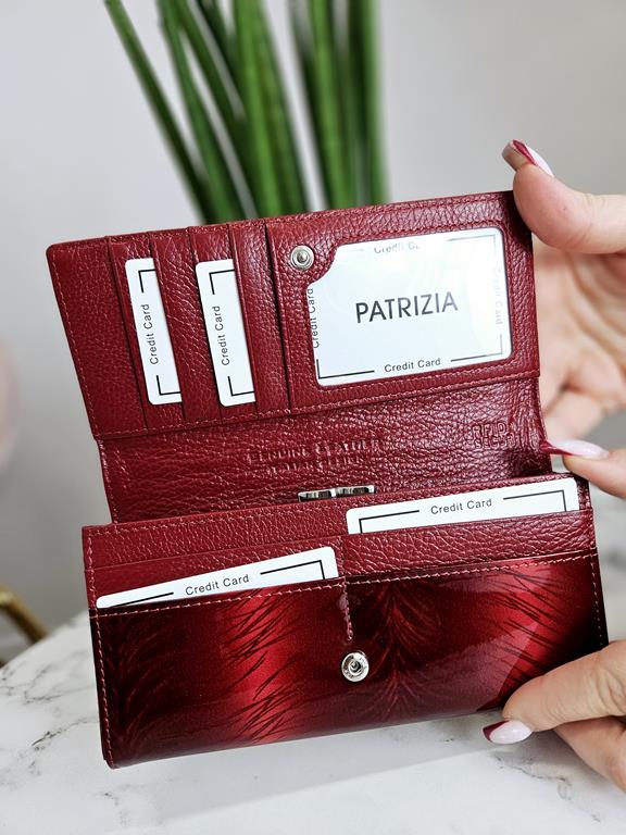 Duży portfel Patrizia czerwony z delikatnym brokatem i z zapięciem na bigiel w środku skóra naturalna zdjęcie 4