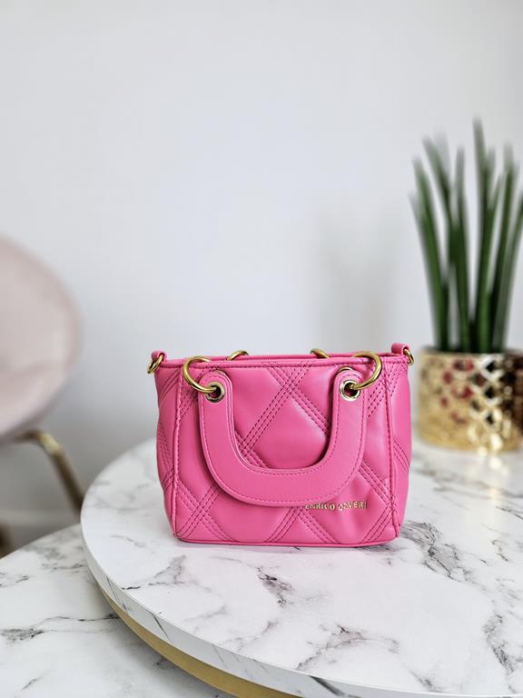 HIT piękna torebka Enrico Coveri różowa pikowana instagramerka zdjęcie 2