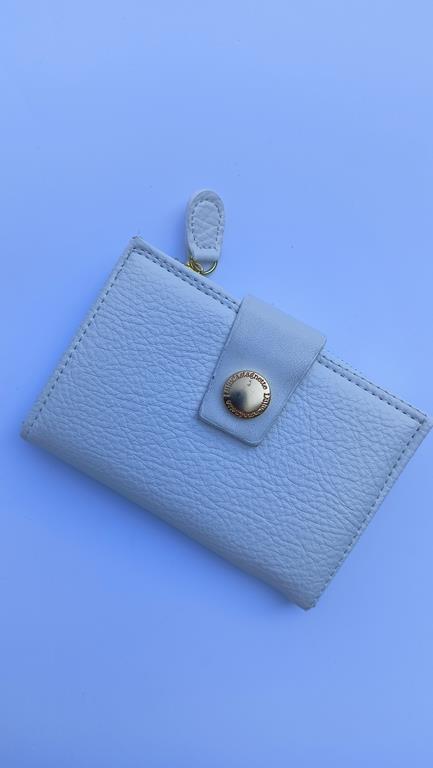 Mały biały portfel Lulu Castagnette  z zapięciem na zatrzask zdjęcie 1