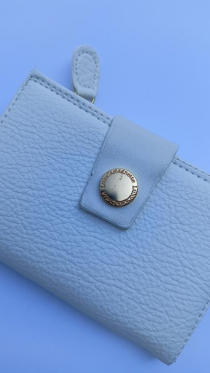 Mały biały portfel Lulu Castagnette  z zapięciem na zatrzask zdjęcie 2