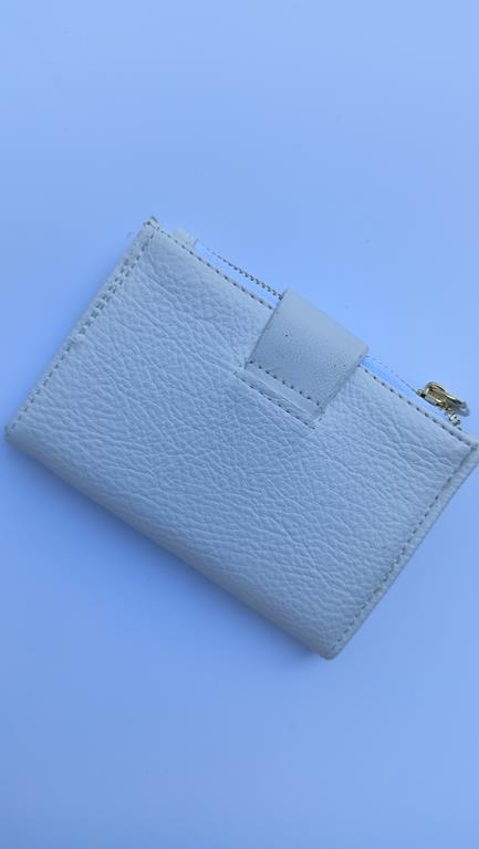 Mały biały portfel Lulu Castagnette  z zapięciem na zatrzask zdjęcie 3