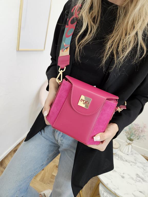 Piękny kuferek EGO w kolorze różowym z zamszowymi wstawkami skóra naturalna zdjęcie 1