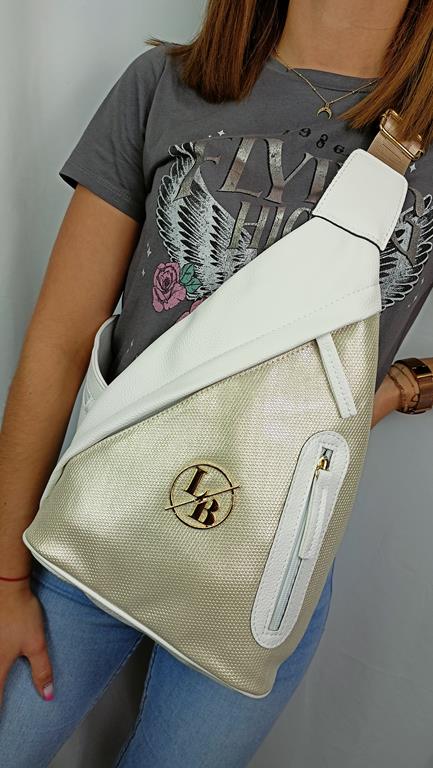Świetny biały plecak z dodatkiem złota plecak na jedno ramię od Laura Biaggi zdjęcie 1