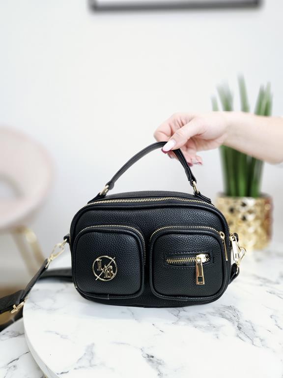 HIT świetna torebka Laura Biaggi w kolorze czarnym z dwiema kieszonkami z przodu zdjęcie 1