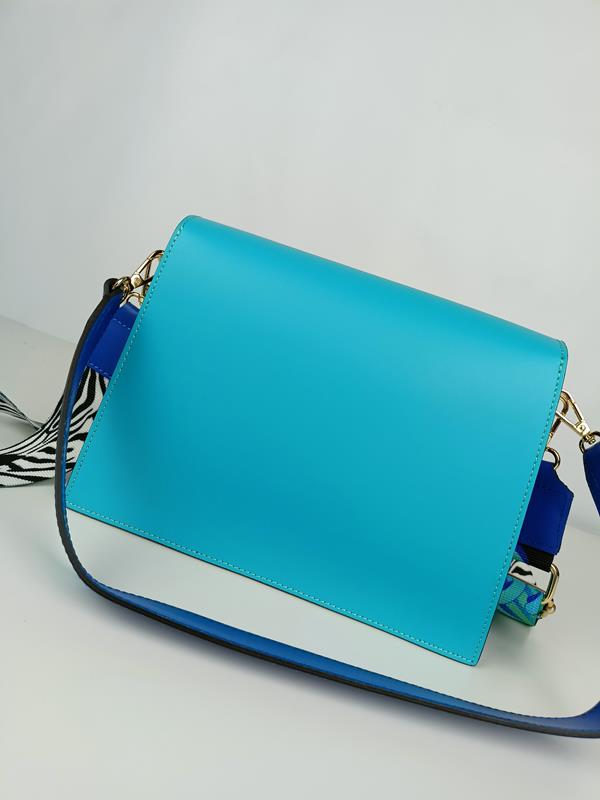 HIT przepiękna niebieska torebka EGO z trójkątną klapką z dodatkiem limonki skóra naturalna zdjęcie 4