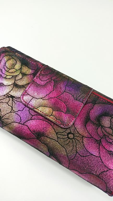 Duży portfel PETERSON różowy w róże z zapięciem na zatrzask z tyłu skóra naturalna zdjęcie 4