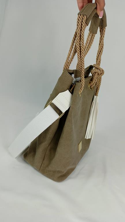 Piękna torebka EGO z kolekcji BLIŻEJ NATURY ze ściąganym sznurem w kolorze khaki zdjęcie 3