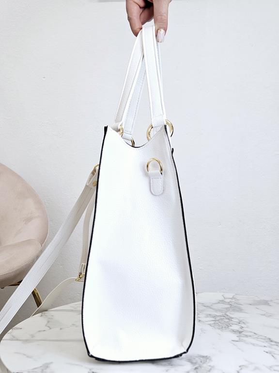 Fajna torebka Massimo Contti z delikatnym pikowaniem w kolorze białym zdjęcie 3