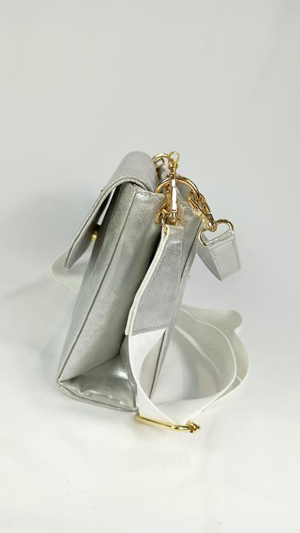 Piękna dwukomorowa torebka Massimo Contti z klapką w kolorze srebrnym zdjęcie 2