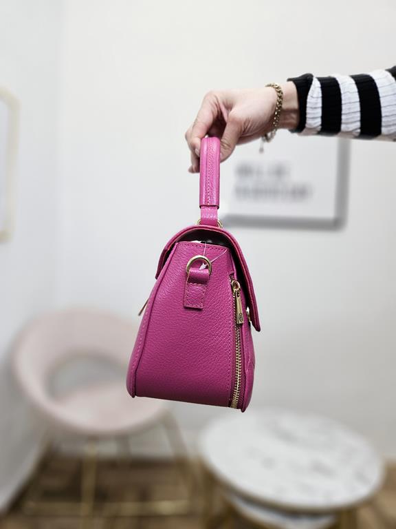 Kuferek Massimo Contti z klapka i pikowanym przodem w kolorze różowym skóra naturalna zdjęcie 2
