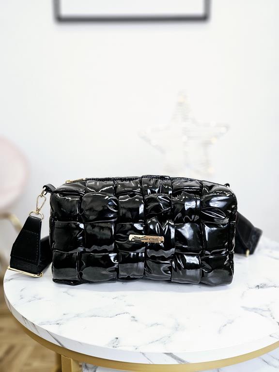 HIT  piękna lakierowana przeplatana torebka Massimo Contti w kolorze czarnym zdjęcie 1