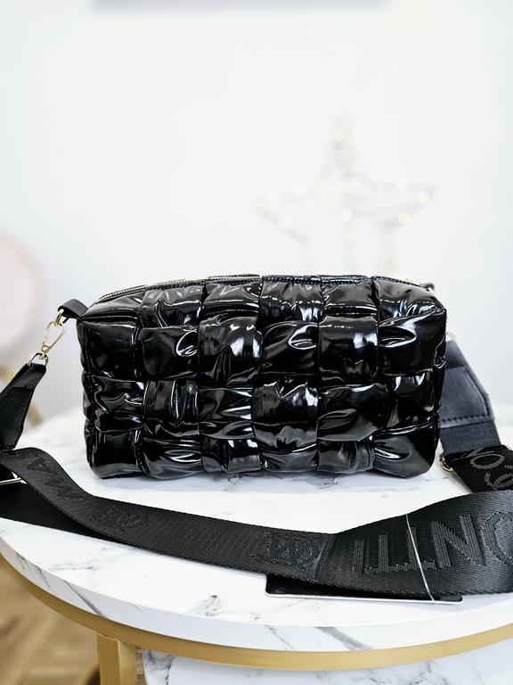 HIT  piękna lakierowana przeplatana torebka Massimo Contti w kolorze czarnym zdjęcie 4
